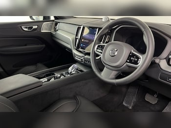 Used Volvo XC60 2025 for sale - 76630262: Photo