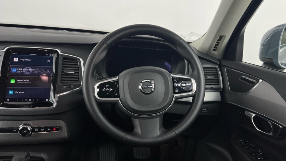 Used Volvo XC90 2023 for sale - 76901425: Photo 10