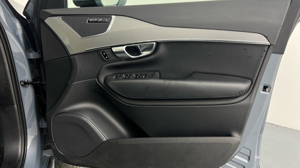 Used Volvo XC90 2023 for sale - 76901425: Photo 27