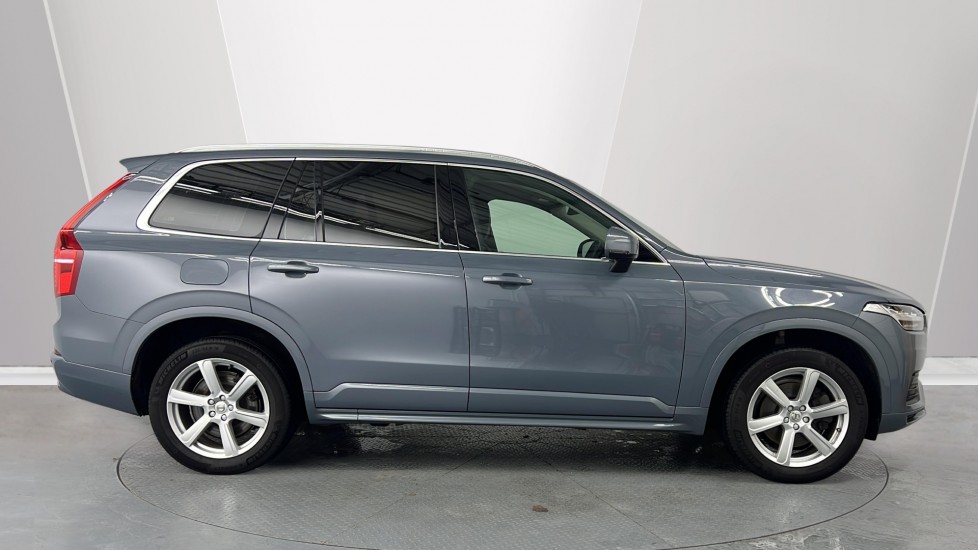 Used Volvo XC90 2023 for sale - 76901425: Photo 3