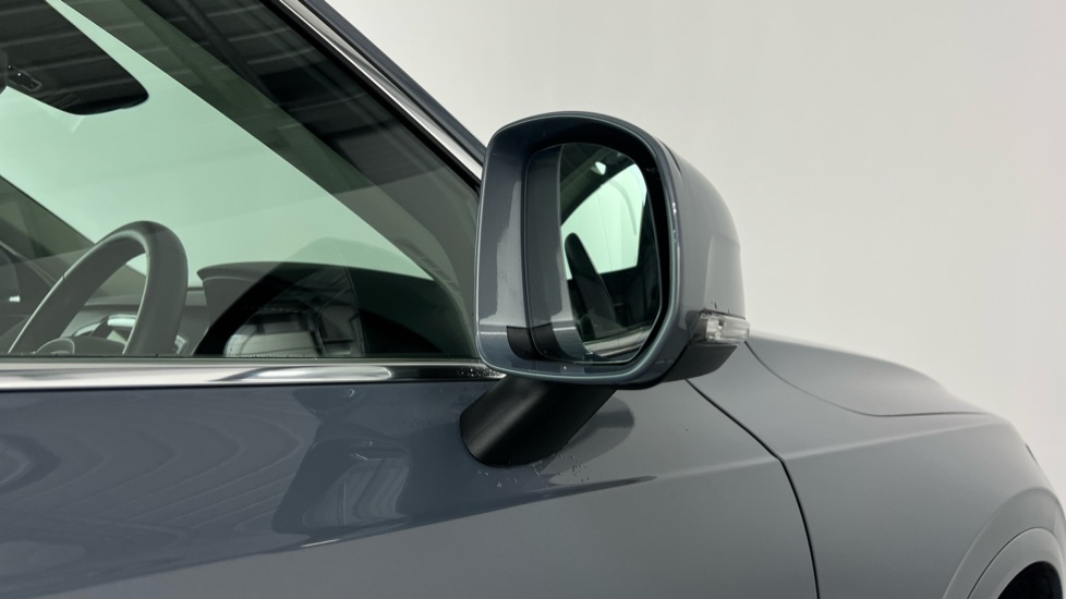 Used Volvo XC90 2023 for sale - 76901425: Photo 30