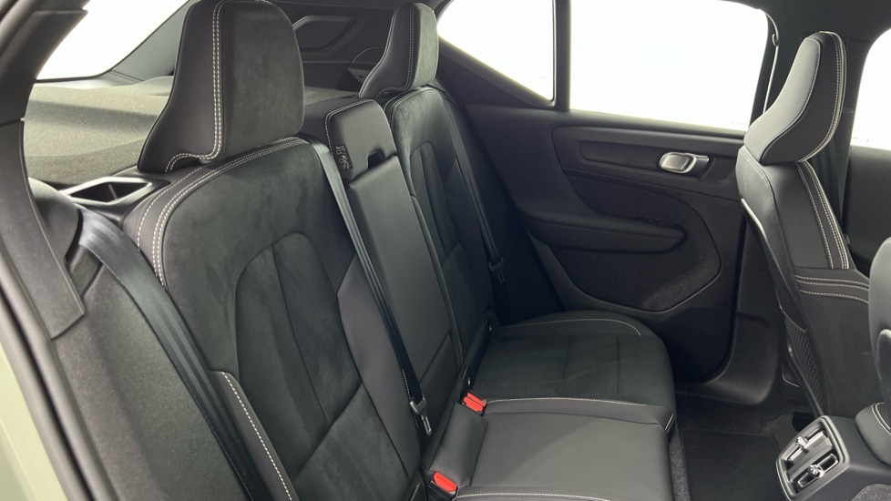 Used Volvo XC40 2024 for sale - 76124356: Photo 6