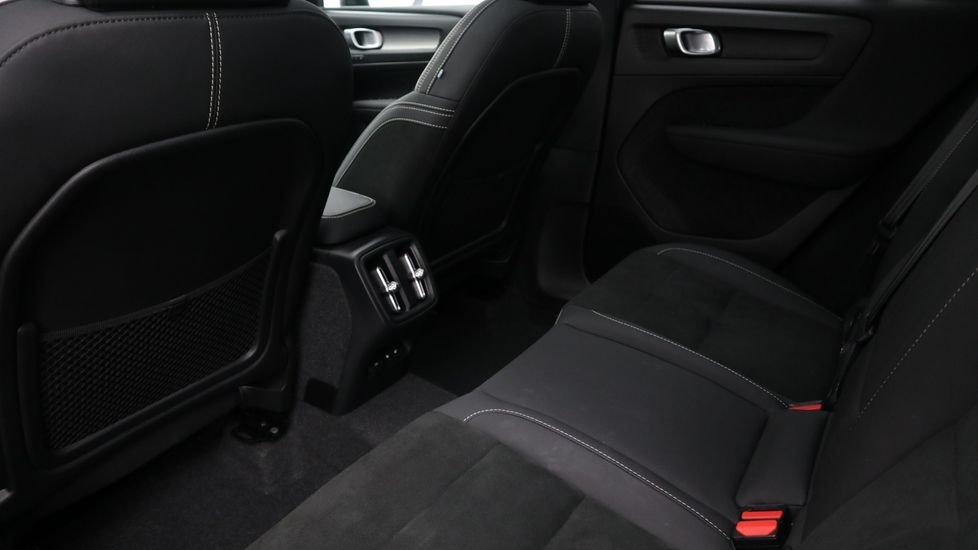 Used Volvo XC40 2023 for sale - 77519057: Photo 7