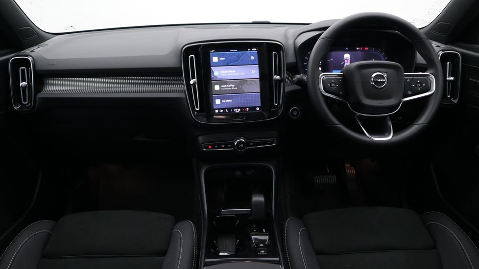 Used Volvo XC40 2023 for sale - 77519057: Photo 8