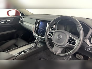 Used Volvo V60 Cross Country 2020 for sale - 79035201: Photo