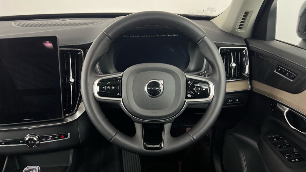 Used Volvo XC90 2025 for sale - 75764075: Photo 10