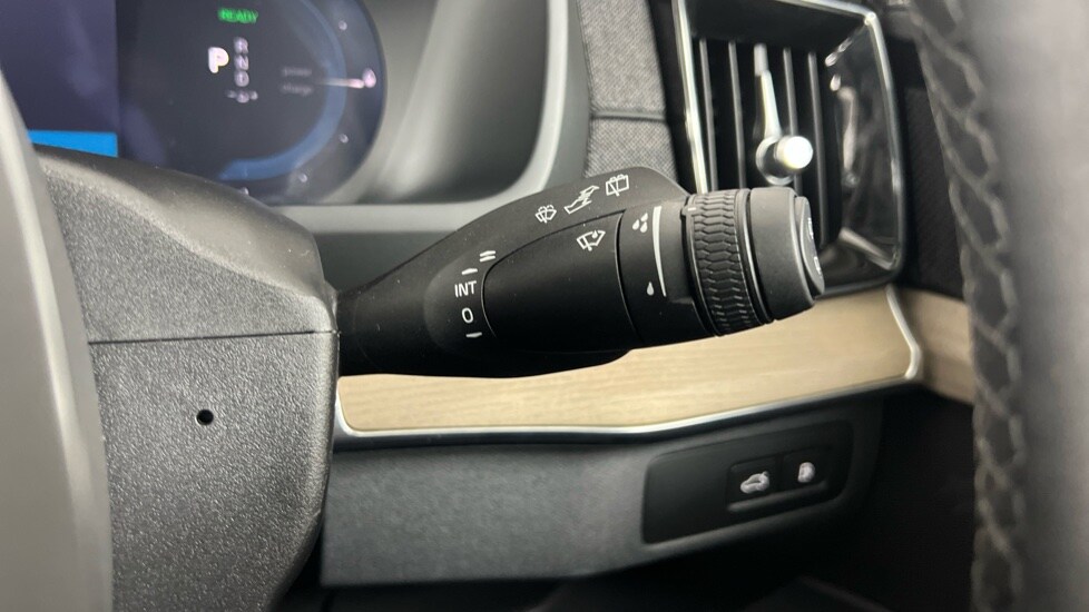 Used Volvo XC90 2025 for sale - 75764075: Photo 23