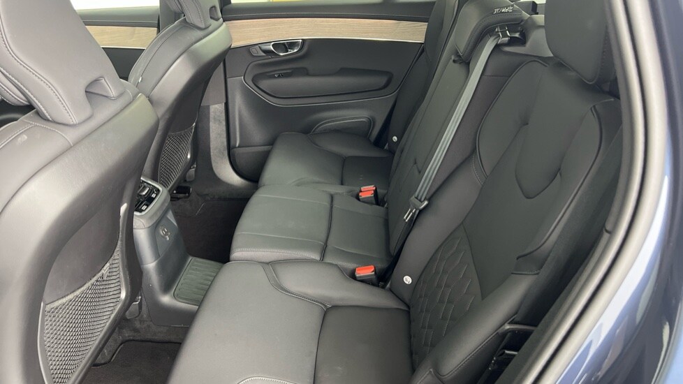 Used Volvo XC90 2025 for sale - 75764075: Photo 33