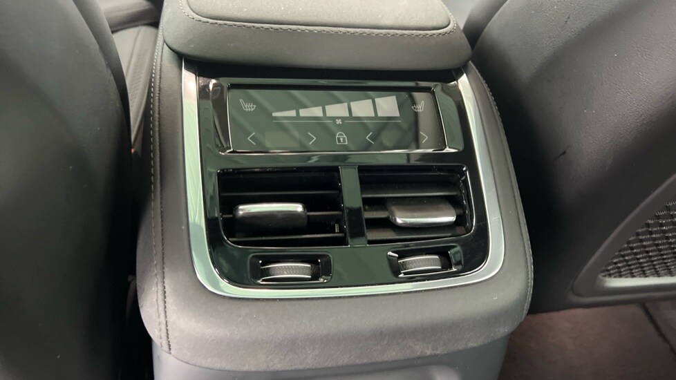 Used Volvo XC90 2025 for sale - 75764075: Photo 42