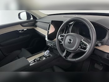 Used Volvo XC90 2025 for sale - 75764075: Photo