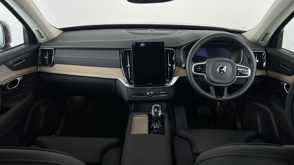 Used Volvo XC90 2025 for sale - 75764075: Photo 5