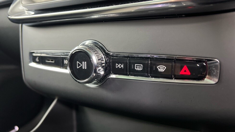 Used Volvo XC90 2025 for sale - 75764075: Photo 52