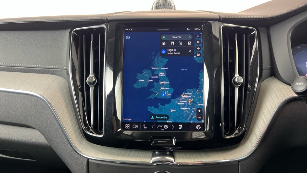 Used Volvo XC60 2025 for sale - 76526504: Photo 12