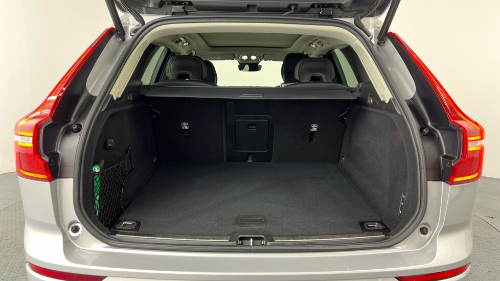 Used Volvo XC60 2025 for sale - 76526504: Photo 13