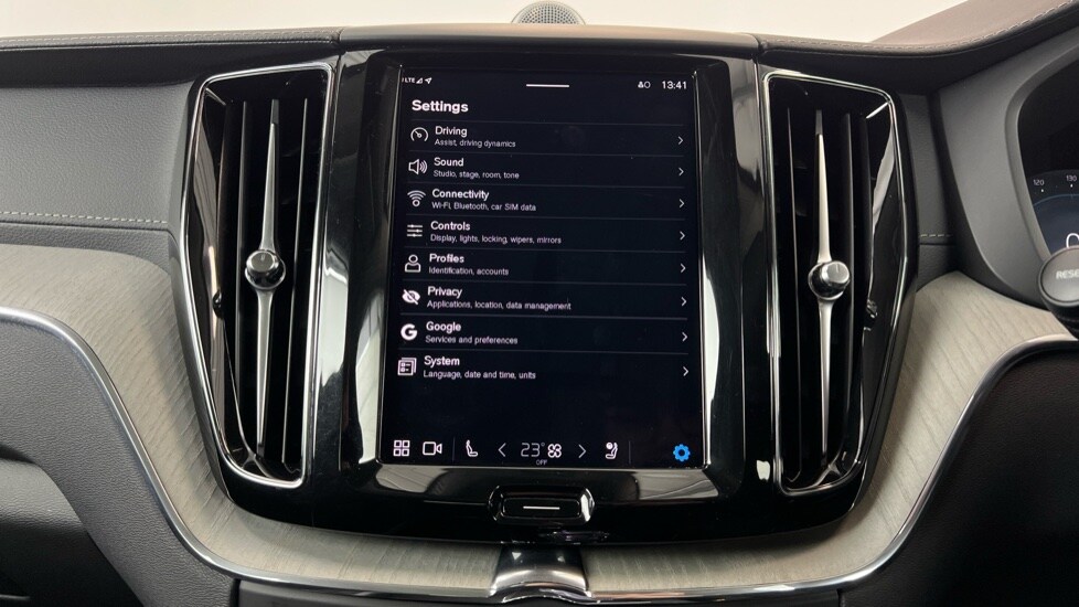 Used Volvo XC60 2025 for sale - 76526504: Photo 15