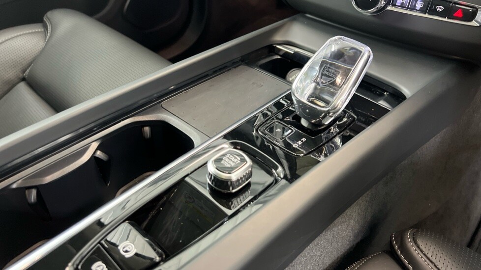 Used Volvo XC60 2025 for sale - 76526504: Photo 23