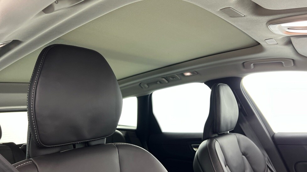 Used Volvo XC60 2025 for sale - 76526504: Photo 29