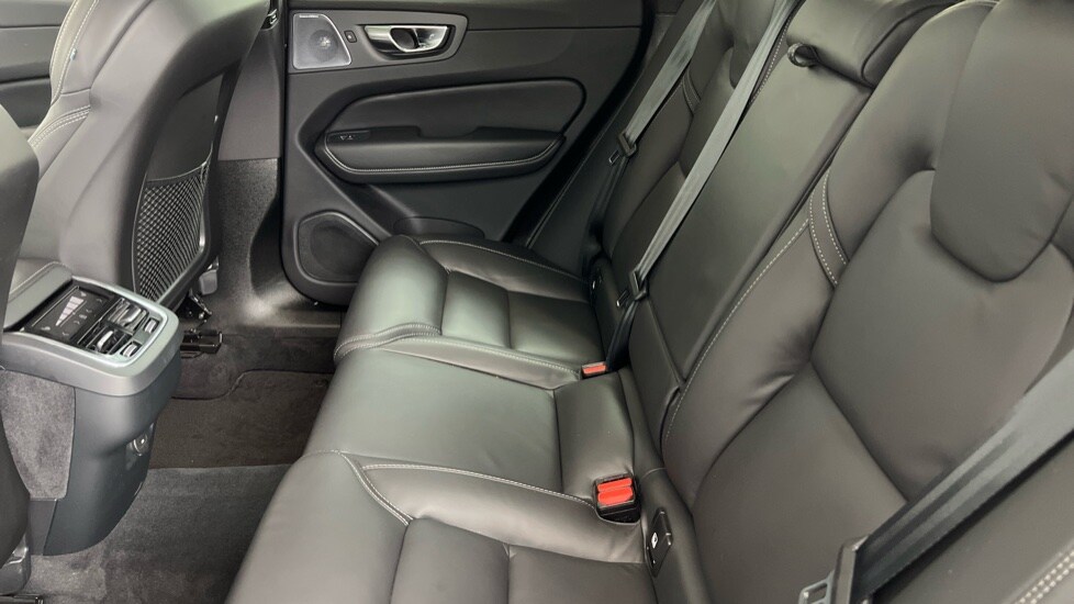 Used Volvo XC60 2025 for sale - 76526504: Photo 31