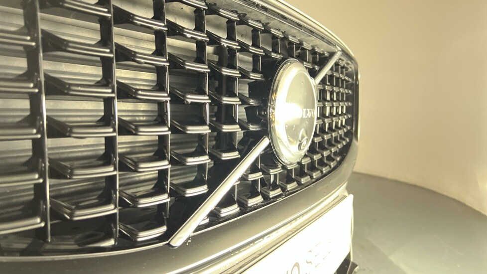 Used Volvo XC60 2025 for sale - 76526504: Photo 41