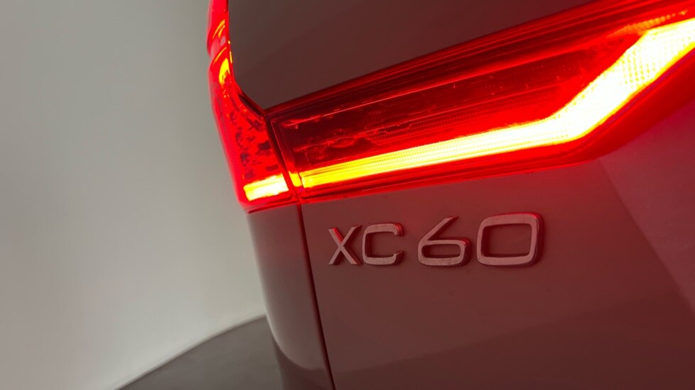 Used Volvo XC60 2025 for sale - 76526504: Photo 42