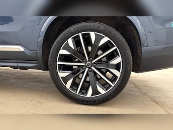 Used Volvo XC90 2025 for sale - 78533287: Photo
