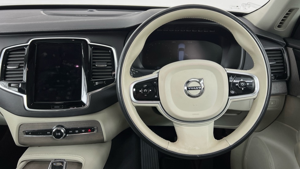 Used Volvo XC90 2022 for sale - 77702677: Photo 10