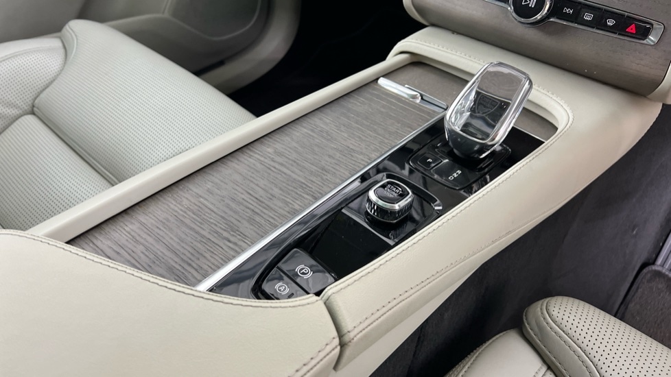 Used Volvo XC90 2022 for sale - 77702677: Photo 25