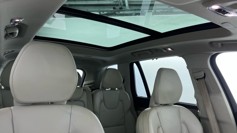 Used Volvo XC90 2022 for sale - 77702677: Photo 31