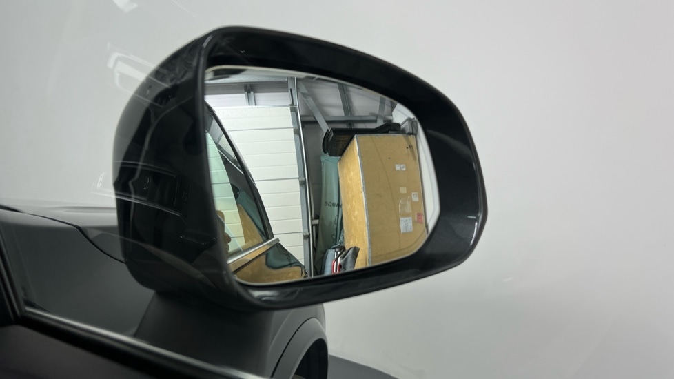 Used Volvo XC90 2022 for sale - 77702677: Photo 32