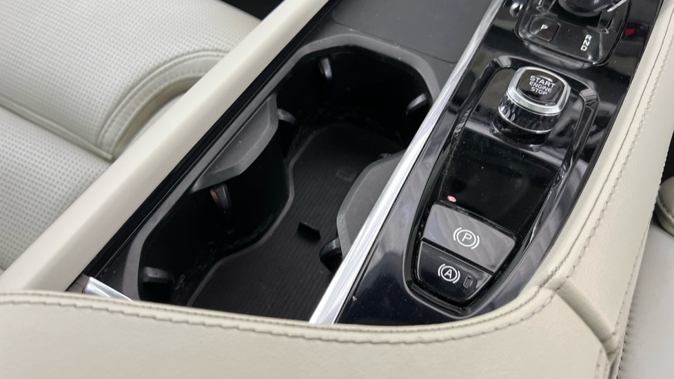 Used Volvo XC90 2022 for sale - 77702677: Photo 44