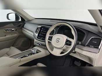 Used Volvo XC90 2022 for sale - 77702677: Photo