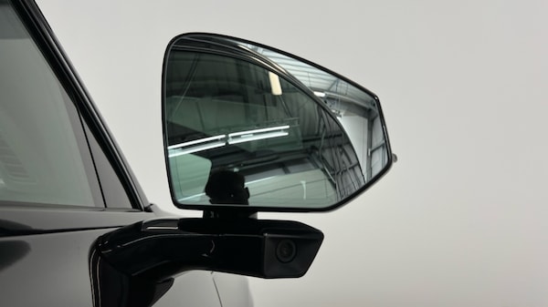 Used Volvo EX90 2025 for sale - 76203620: Photo 31