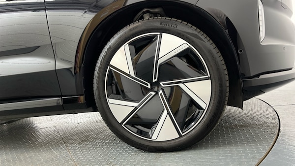 Used Volvo EX90 2025 for sale - 76203620: Photo 9