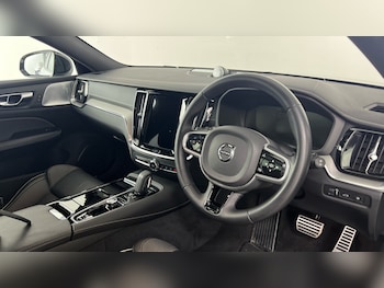 Used Volvo V60 2022 for sale - 78849312: Photo