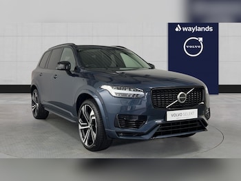 2024 - T8 Recharge Ultimate, AWD Plug-in hybrid, Electric/Petrol, Dark(22'Alloys) 5-Door