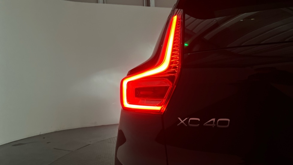 Used Volvo XC40 2021 for sale - 76851227: Photo 43