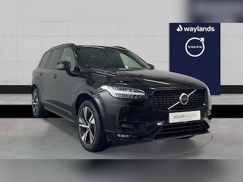 2022 - B5 R-Design AWD Diesel Mild Hybrid(BLIS, Tints, Pilot Assist, Heated Seats)