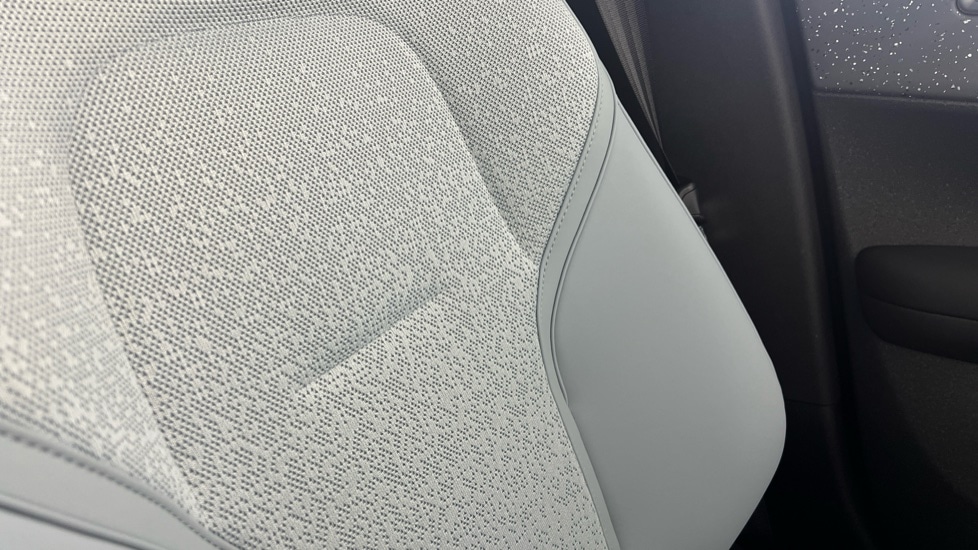 Used Volvo EX30 2025 for sale - 77035910: Photo 38