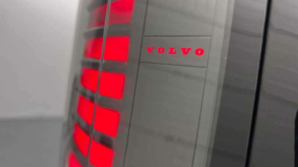 Used Volvo EX30 2025 for sale - 77035910: Photo 39