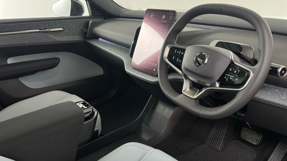 Used Volvo EX30 2025 for sale - 77035910: Photo 4