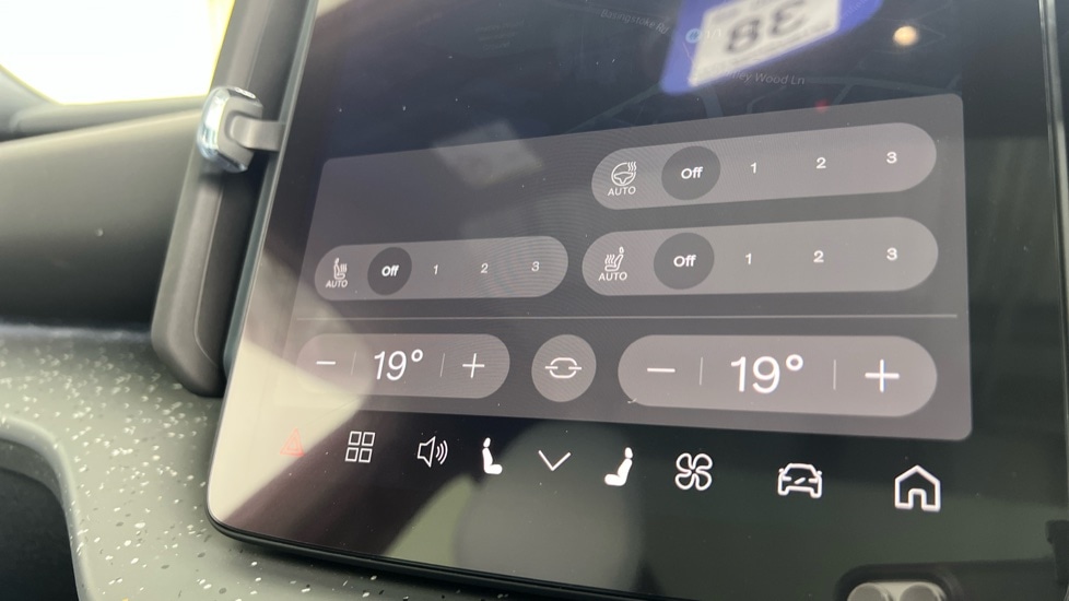 Used Volvo EX30 2025 for sale - 77035910: Photo 44