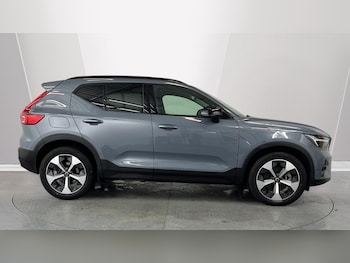 Used Volvo XC40 2022 for sale - 77274082: Photo