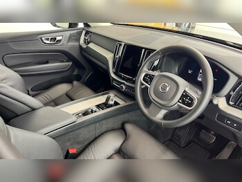 Used Volvo XC60 2025 for sale - 77261593: Photo