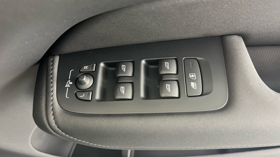 Used Volvo XC60 2026 for sale - 77346882: Photo 23