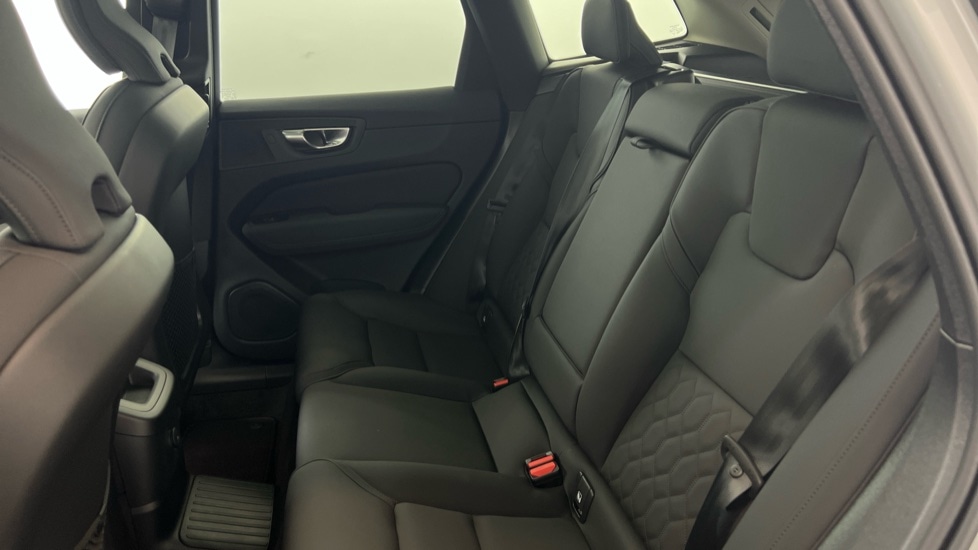 Used Volvo XC60 2026 for sale - 77346882: Photo 32