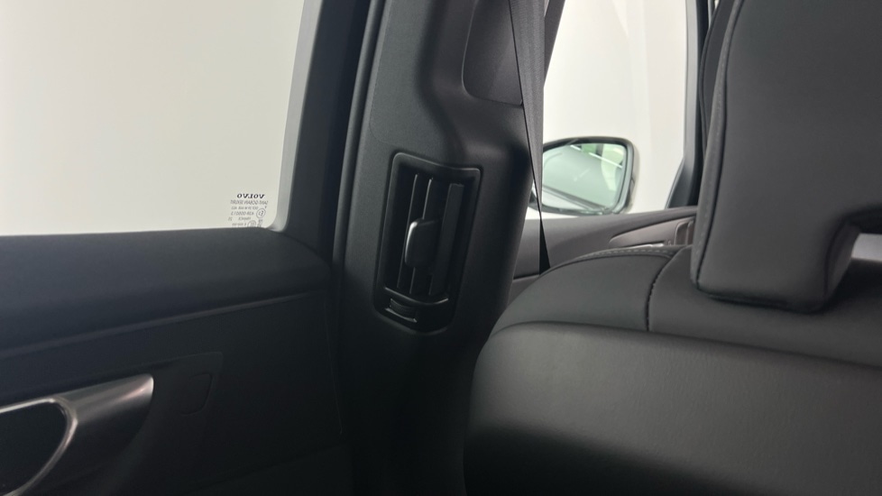 Used Volvo XC60 2026 for sale - 77346882: Photo 38