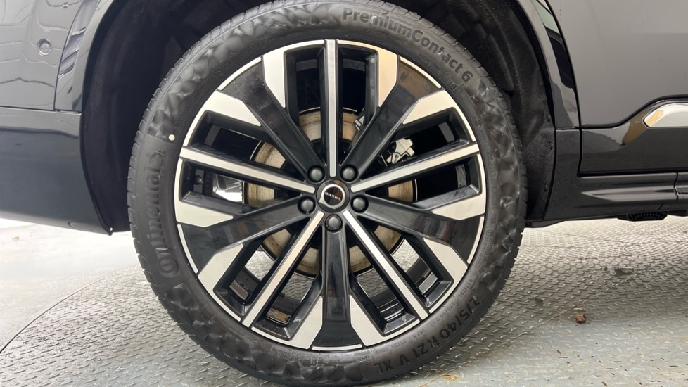 Used Volvo XC90 2025 for sale - 77047767: Photo 9