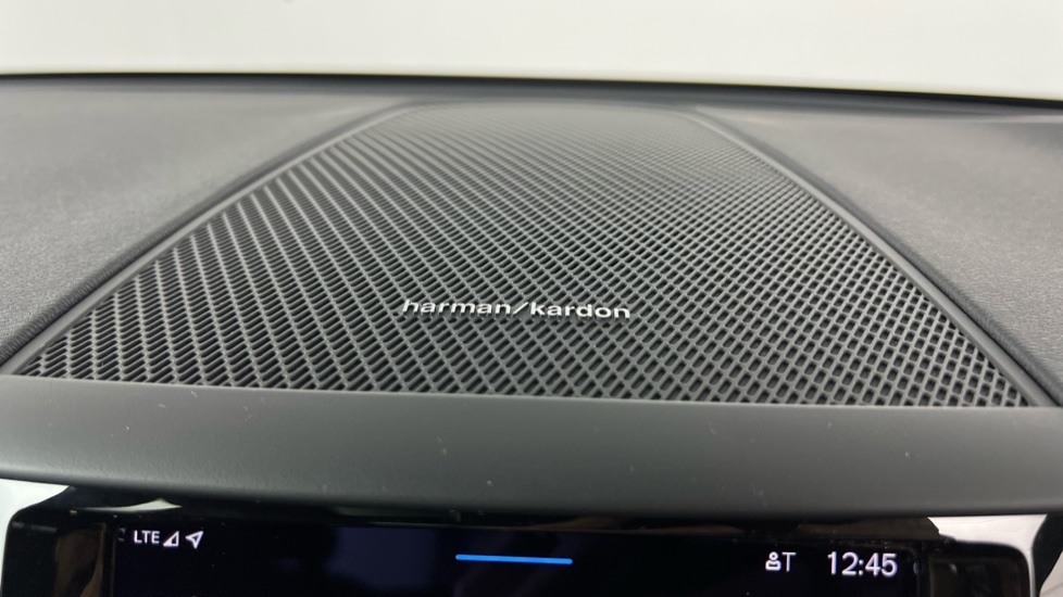 Used Volvo XC60 2021 for sale - 77706395: Photo 24