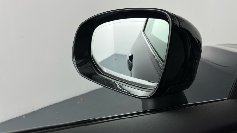 Used Volvo XC60 2021 for sale - 77706395: Photo 30