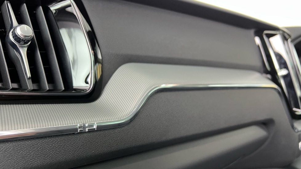 Used Volvo XC60 2021 for sale - 77706395: Photo 34